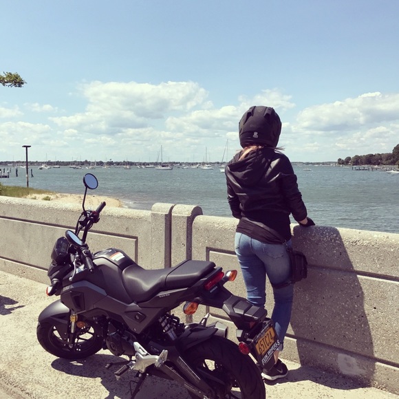 Meet Your Posher, Trisha! - Picture 4 of 10